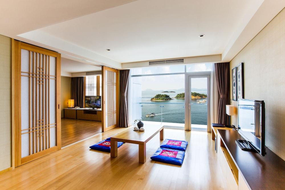 Hidden Bay Hotel ยอซู ภายนอก รูปภาพ