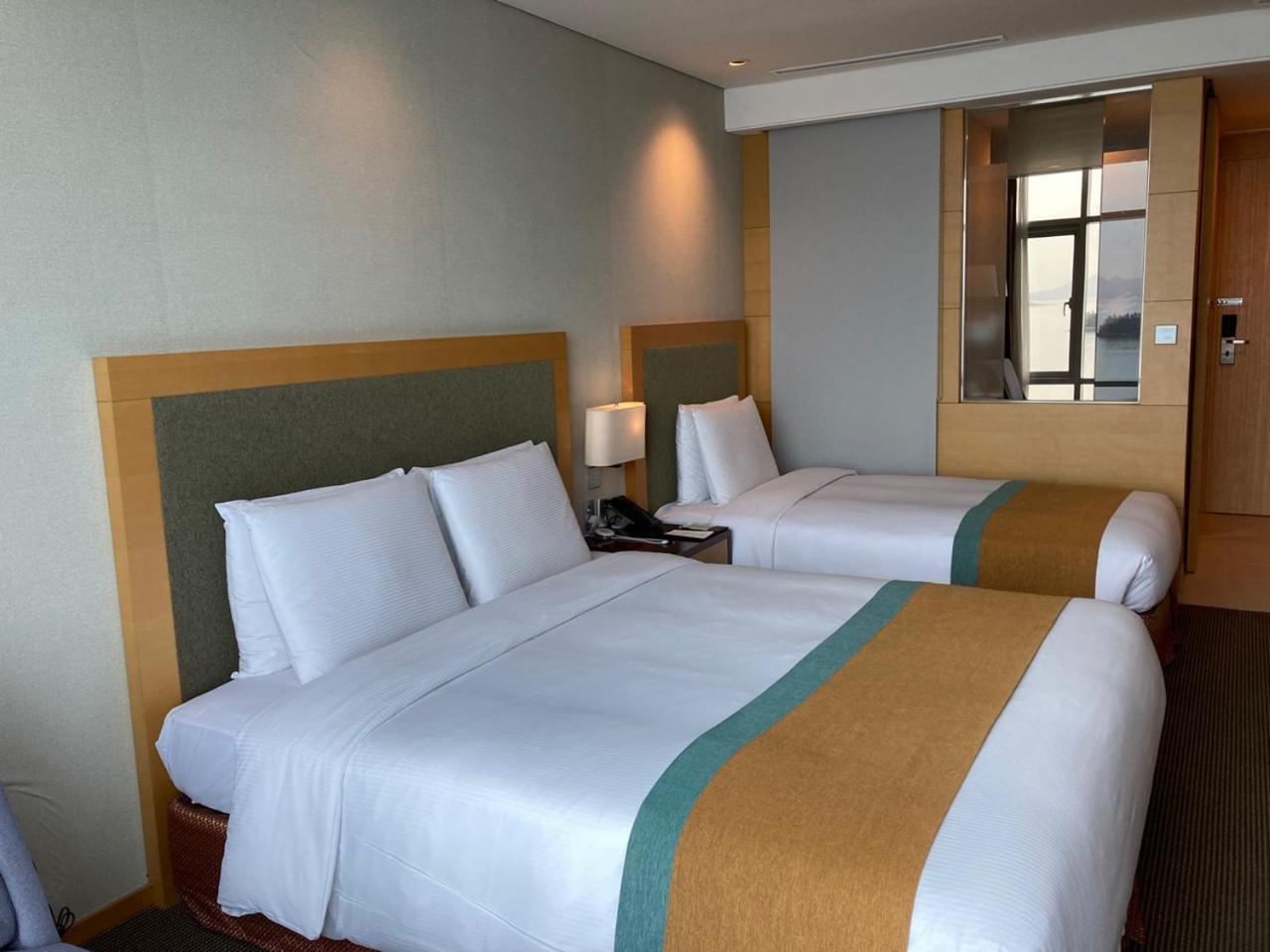 Hidden Bay Hotel ยอซู ภายนอก รูปภาพ