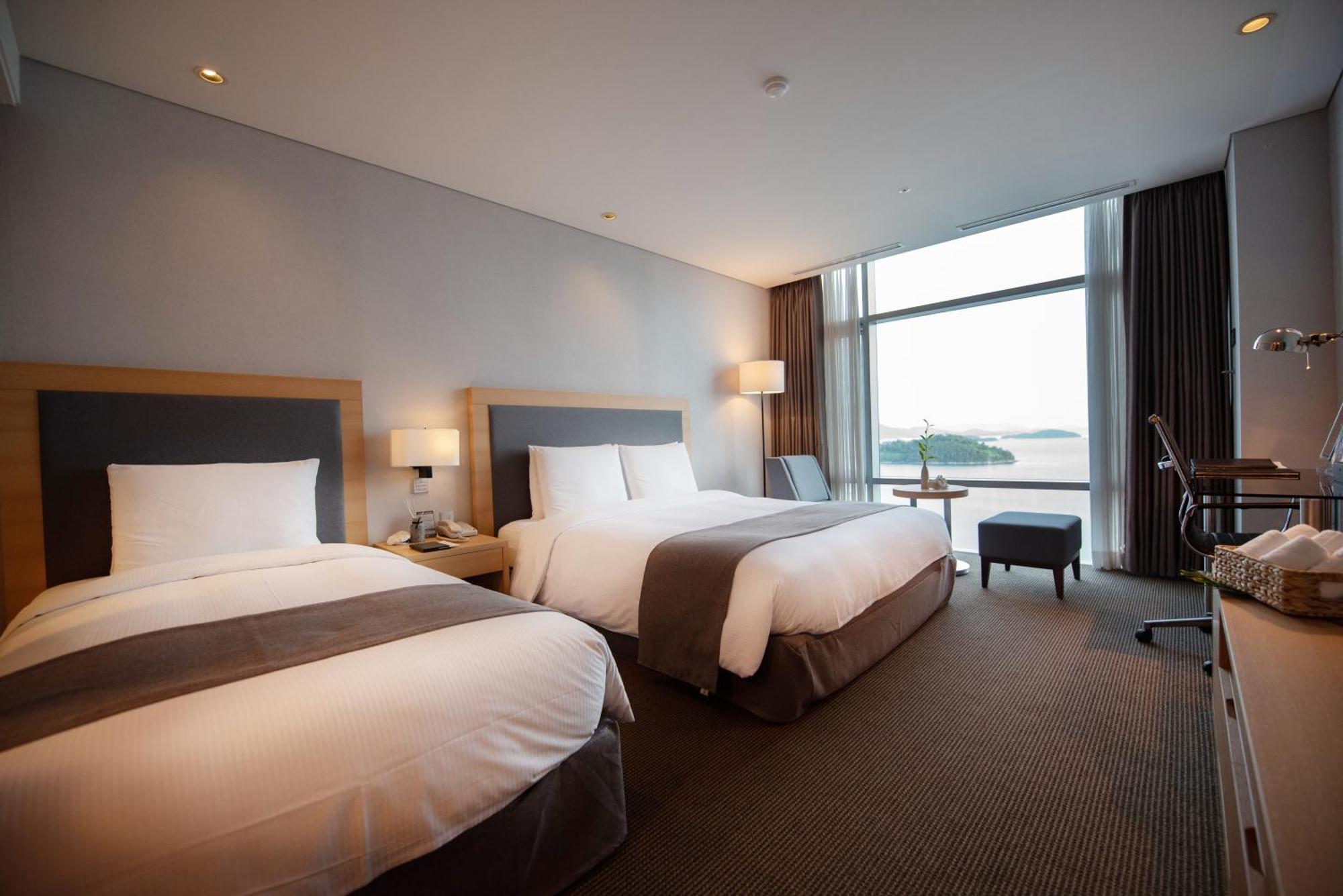 Hidden Bay Hotel ยอซู ภายนอก รูปภาพ