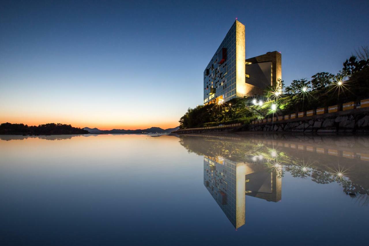 Hidden Bay Hotel ยอซู ภายนอก รูปภาพ